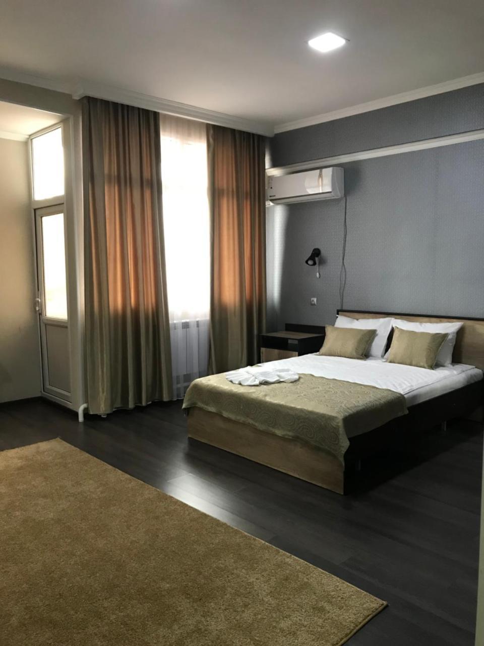 Orient Otel Osh Dış mekan fotoğraf