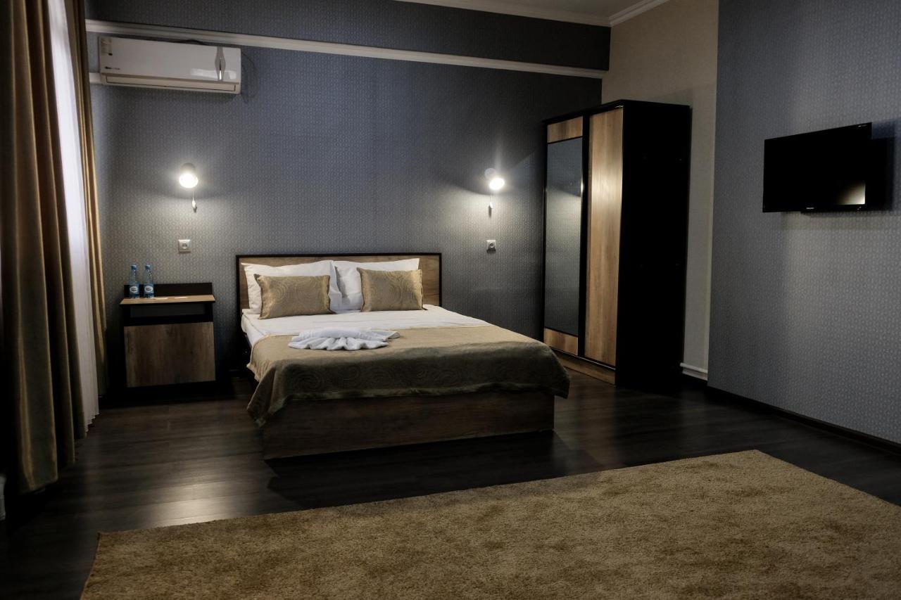 Orient Otel Osh Dış mekan fotoğraf