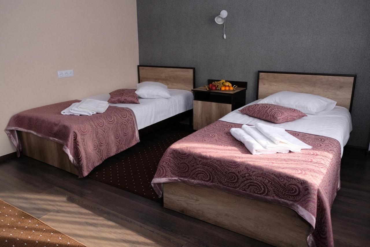 Orient Otel Osh Dış mekan fotoğraf